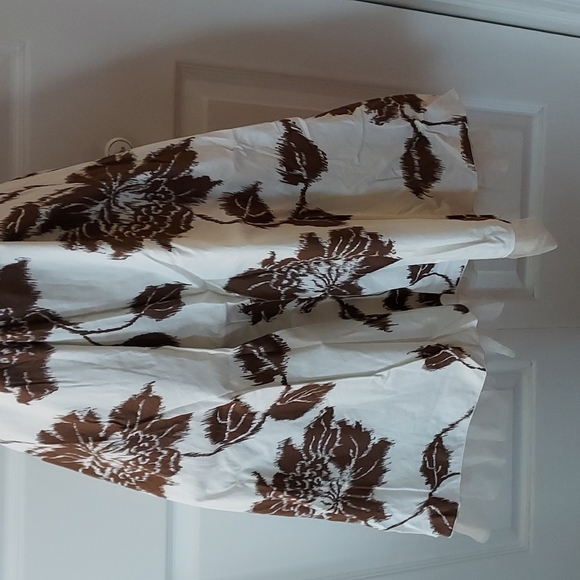 Ruby Roxy brown and cream floral dress - Picture 7 of 8